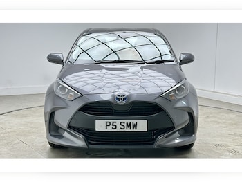 Used Toyota Yaris 2023 for sale - 79055201: Photo