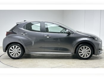 Used Toyota Yaris 2023 for sale - 79055201: Photo