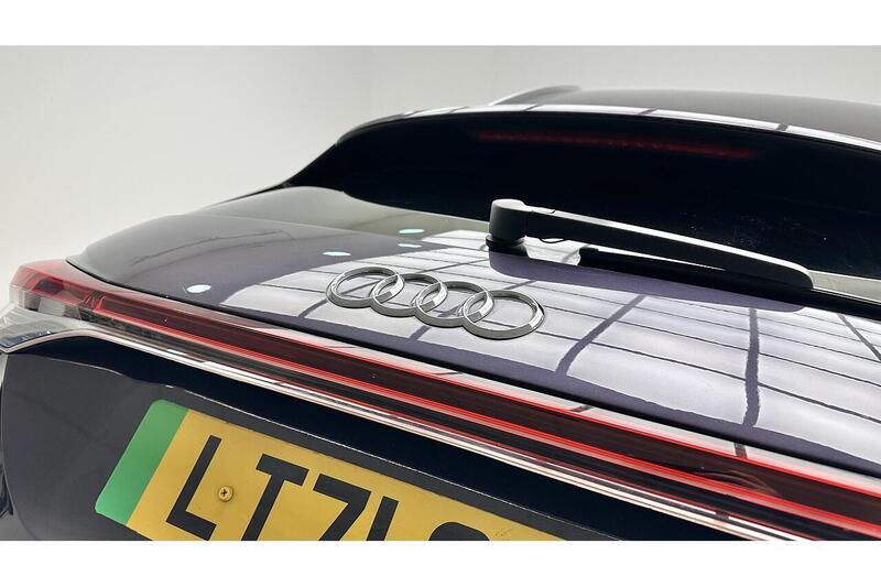 Used Audi Q4 e-tron 2021 for sale - 76784609: Photo 14