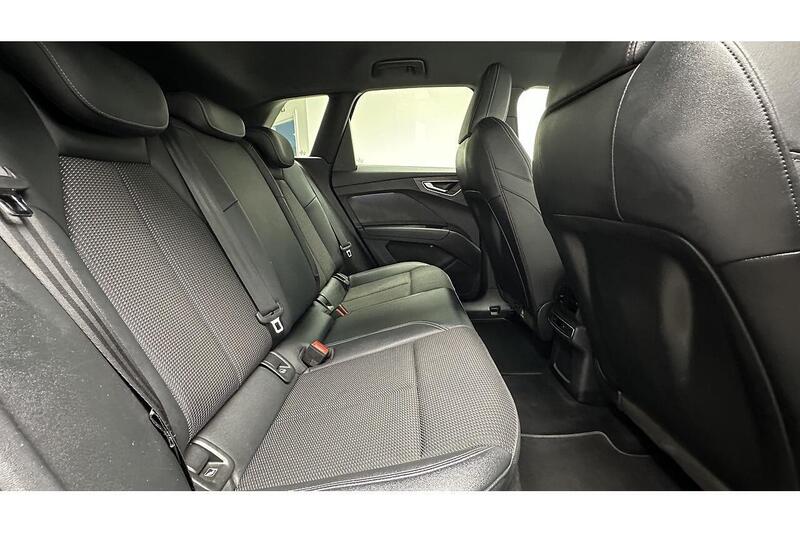 Used Audi Q4 e-tron 2021 for sale - 76784609: Photo 27