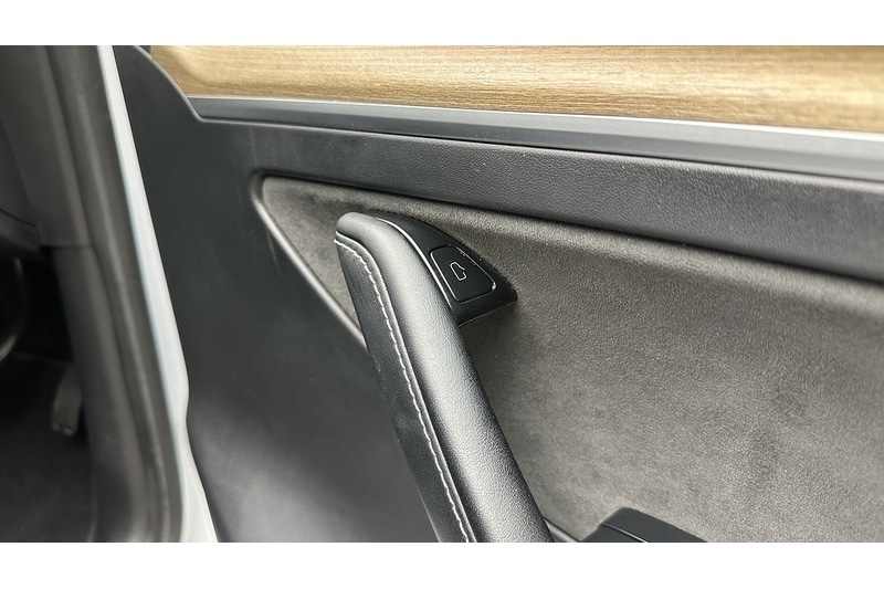 Used Tesla Model Y 2023 for sale - 78027152: Photo 36