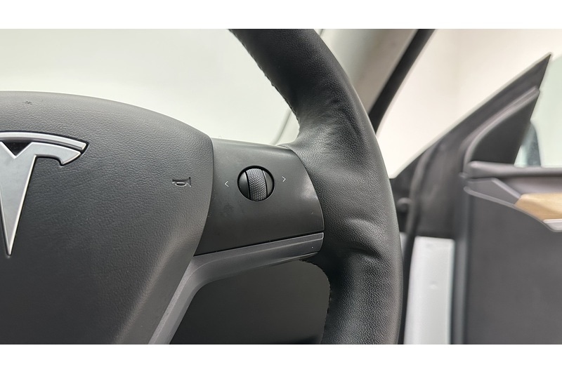 Used Tesla Model Y 2023 for sale - 78027152: Photo 40