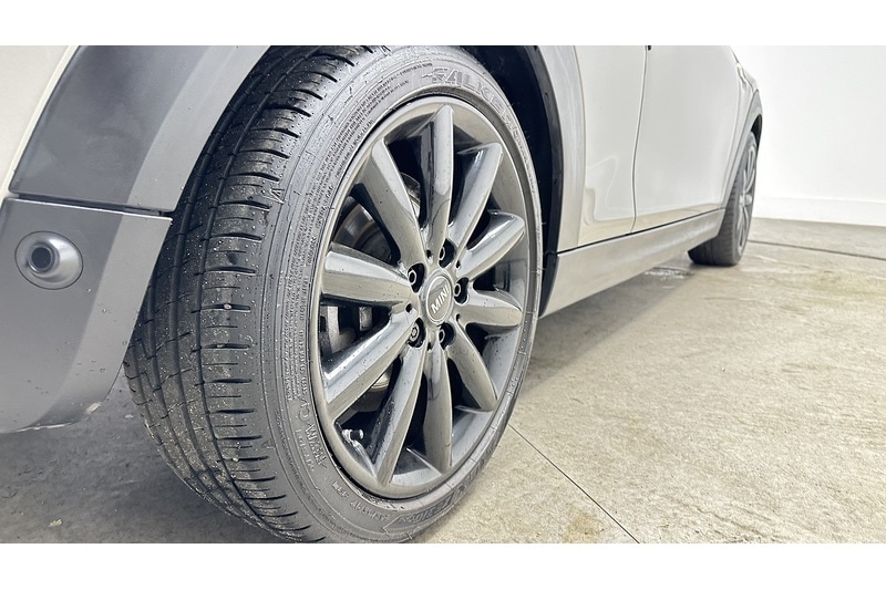 Used MINI Convertible 2018 for sale - 76784605: Photo 15