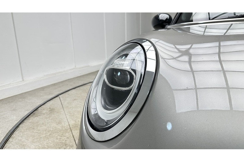 Used MINI Convertible 2018 for sale - 76784605: Photo 17