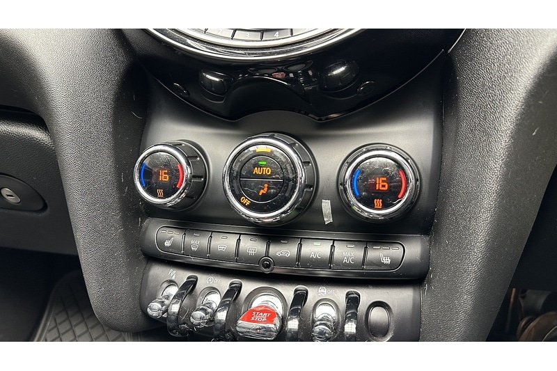 Used MINI Convertible 2018 for sale - 76784605: Photo 48