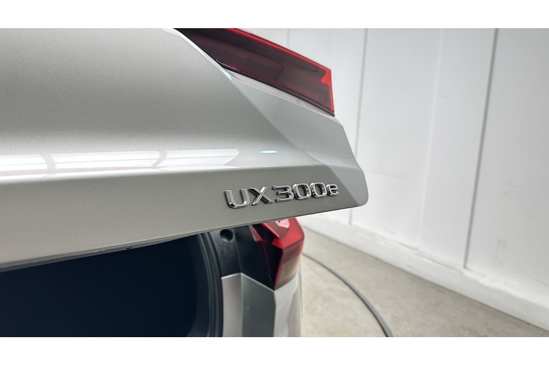 Used Lexus UX 2024 for sale - 77283777: Photo 16