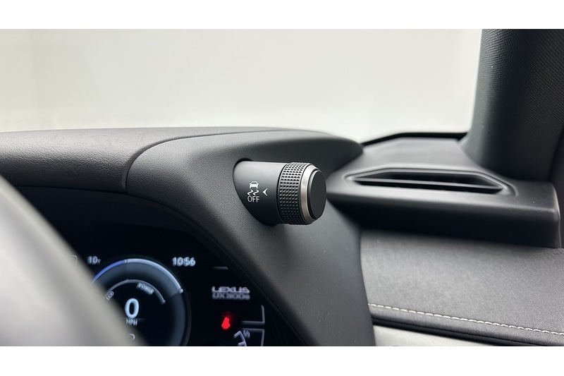 Used Lexus UX 2024 for sale - 77283777: Photo 41