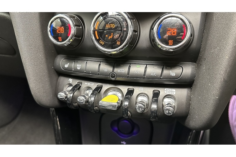 Used MINI Electric Hatch 2021 for sale - 77873265: Photo 58