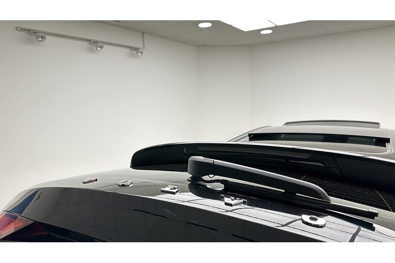 Used Volvo V60 2018 for sale - 77937348: Photo 13