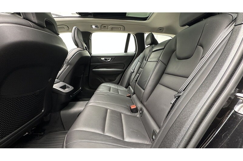 Used Volvo V60 2018 for sale - 77937348: Photo 25