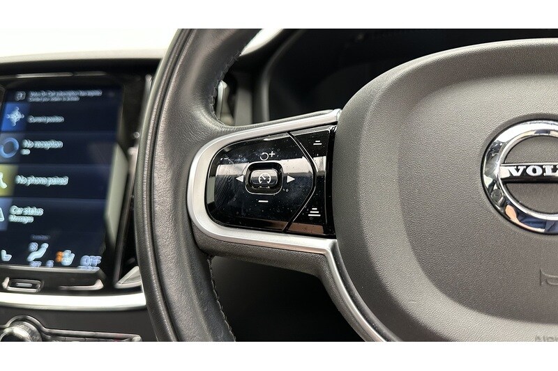 Used Volvo V60 2018 for sale - 77937348: Photo 42