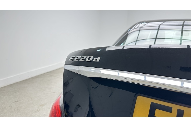 Used Mercedes-Benz E Class 2017 for sale - 76784331: Photo 15