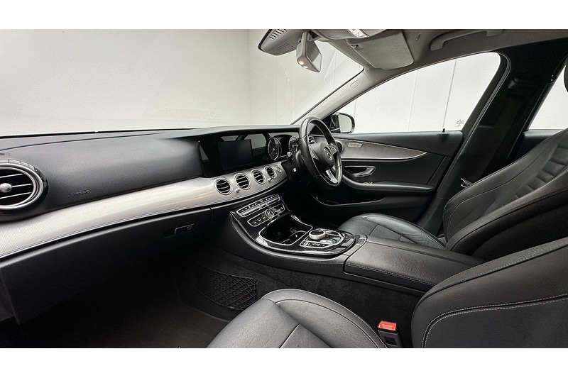 Used Mercedes-Benz E Class 2017 for sale - 76784331: Photo 22