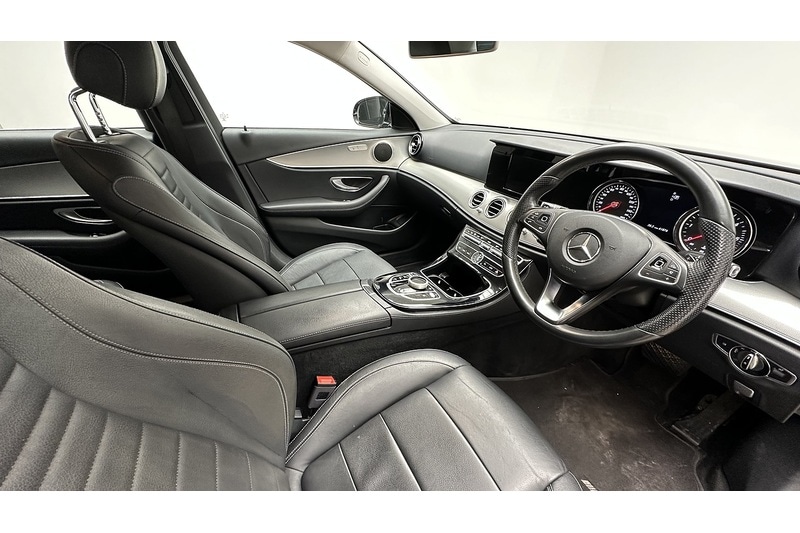 Used Mercedes-Benz E Class 2017 for sale - 76784331: Photo 31