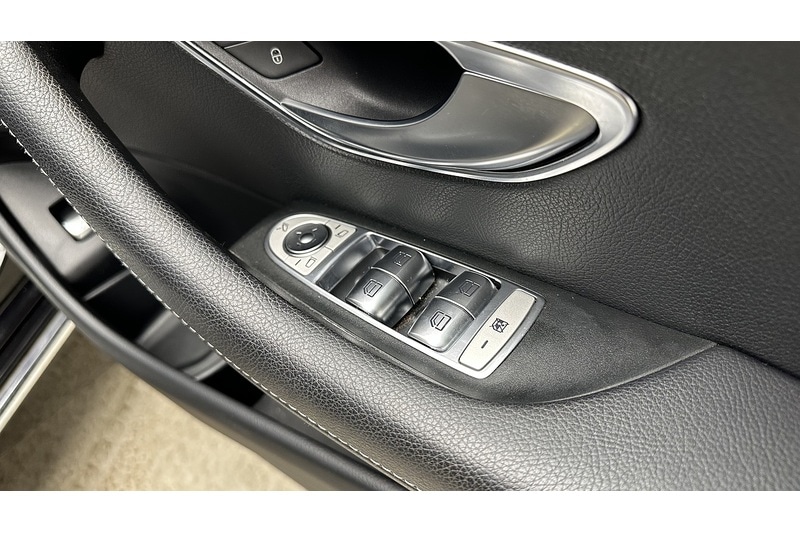 Used Mercedes-Benz E Class 2017 for sale - 76784331: Photo 33