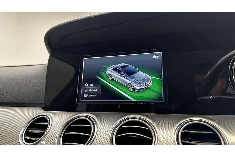 Used Mercedes-Benz E Class 2017 for sale - 76784331: Photo 41