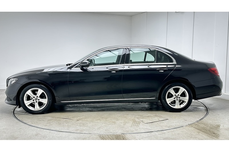 Used Mercedes-Benz E Class 2017 for sale - 76784331: Photo 8