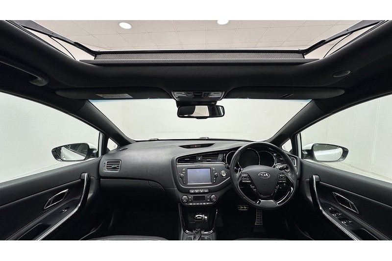 Used Kia Ceed 2018 for sale - 76784469: Photo 2