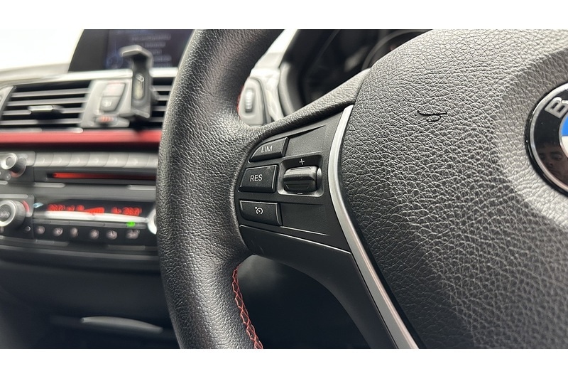 Used BMW 3 Series 2015 for sale - 77668057: Photo 32