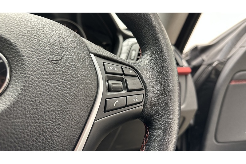 Used BMW 3 Series 2015 for sale - 77668057: Photo 33