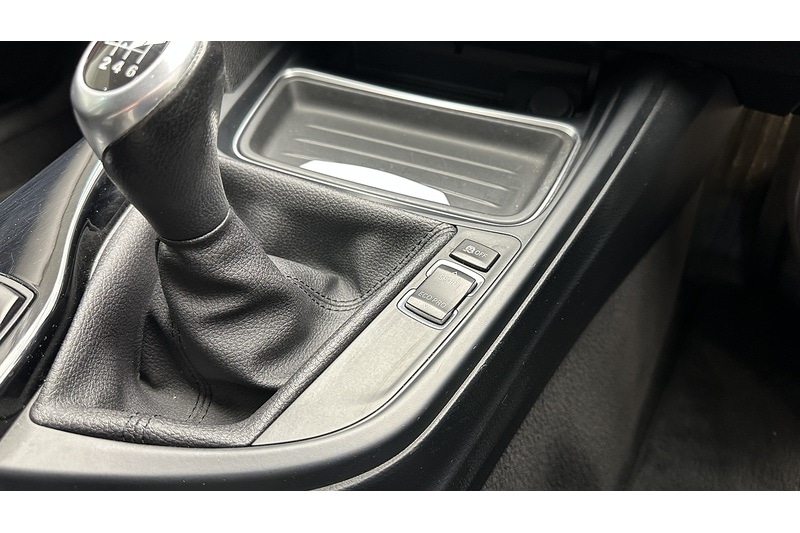 Used BMW 3 Series 2015 for sale - 77668057: Photo 46