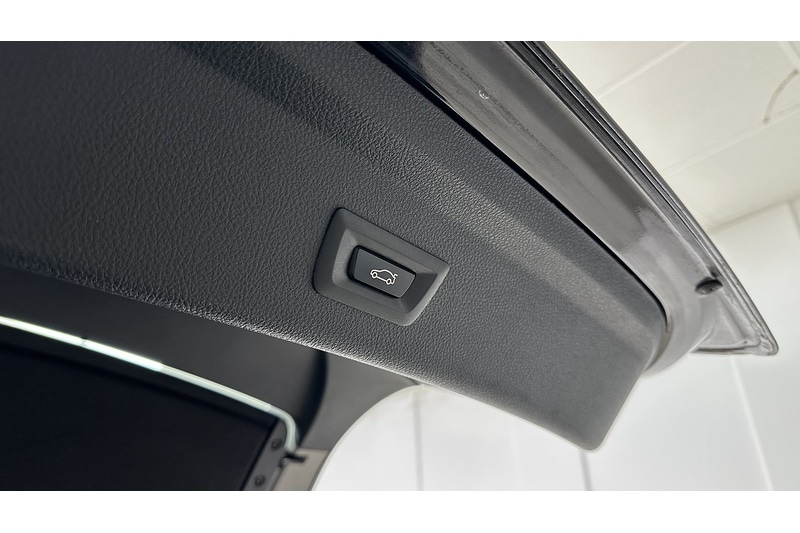 Used BMW 3 Series 2015 for sale - 77668057: Photo 51