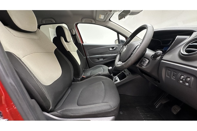 Used Renault Captur 2018 for sale - 78003998: Photo 24