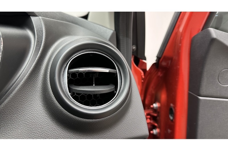 Used Renault Captur 2018 for sale - 78003998: Photo 29