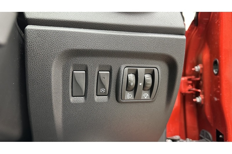 Used Renault Captur 2018 for sale - 78003998: Photo 30