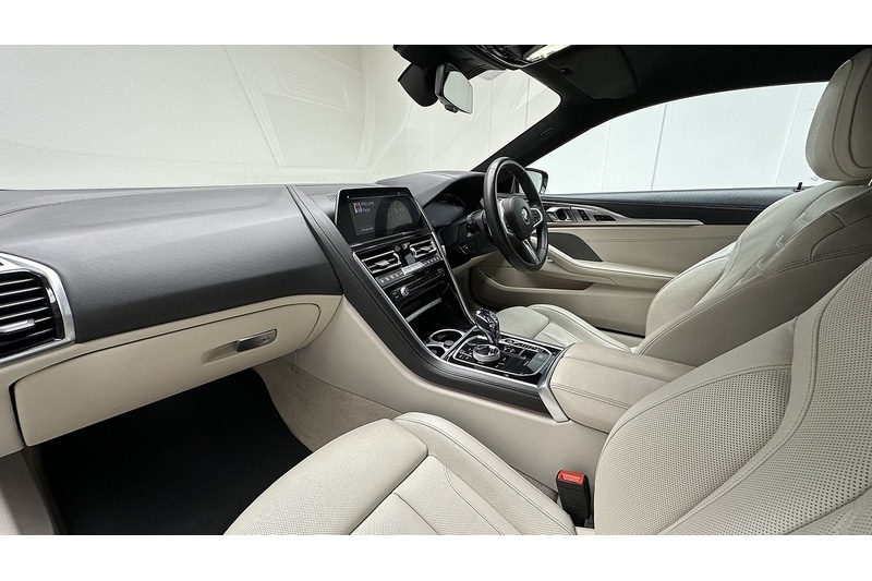 Used BMW 8 Series 2019 for sale - 77172730: Photo 24