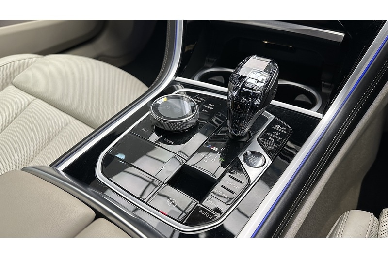 Used BMW 8 Series 2019 for sale - 77172730: Photo 54