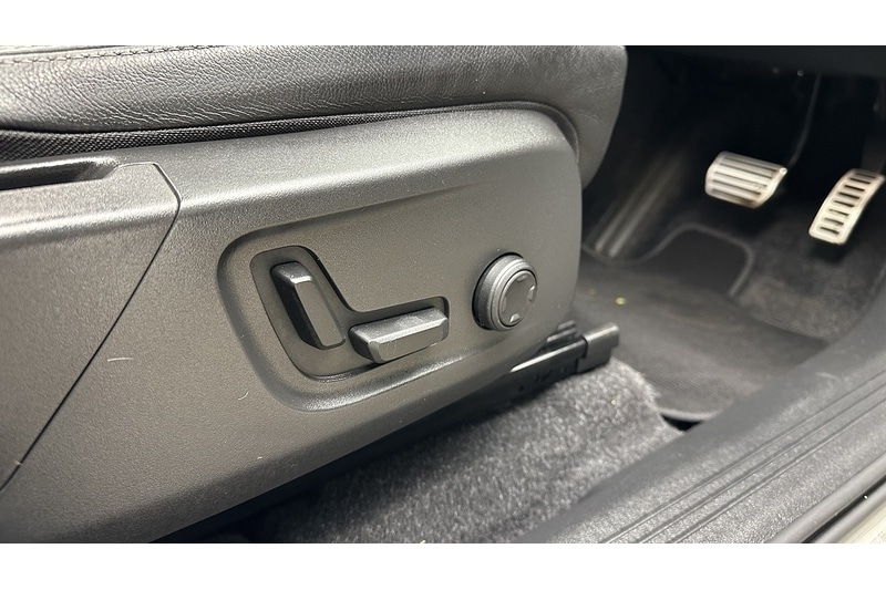 Used Volvo XC40 2021 for sale - 77437764: Photo 40