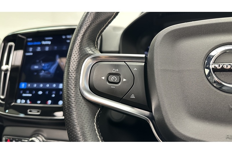 Used Volvo XC40 2021 for sale - 77437764: Photo 45