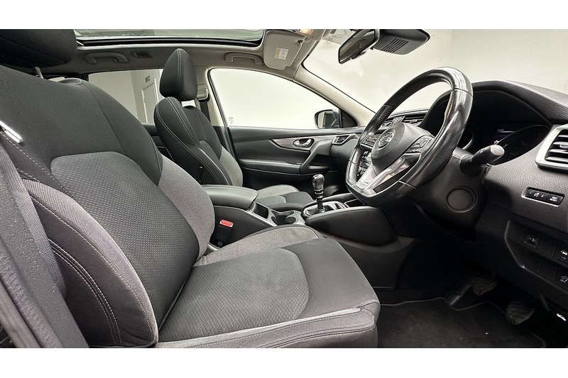 Used Nissan Qashqai 2018 for sale - 77118178: Photo 28