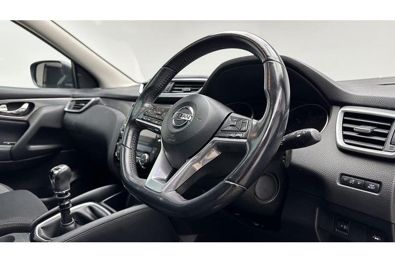 Used Nissan Qashqai 2018 for sale - 77118178: Photo 31