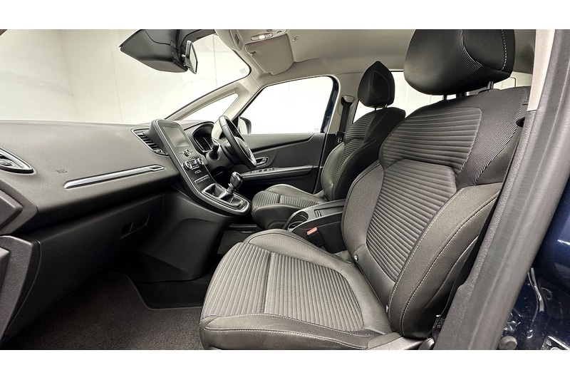 Used Renault Scenic 2019 for sale - 76784421: Photo 20