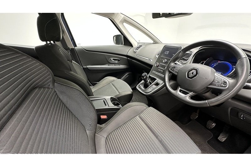 Used Renault Scenic 2019 for sale - 76784421: Photo 27