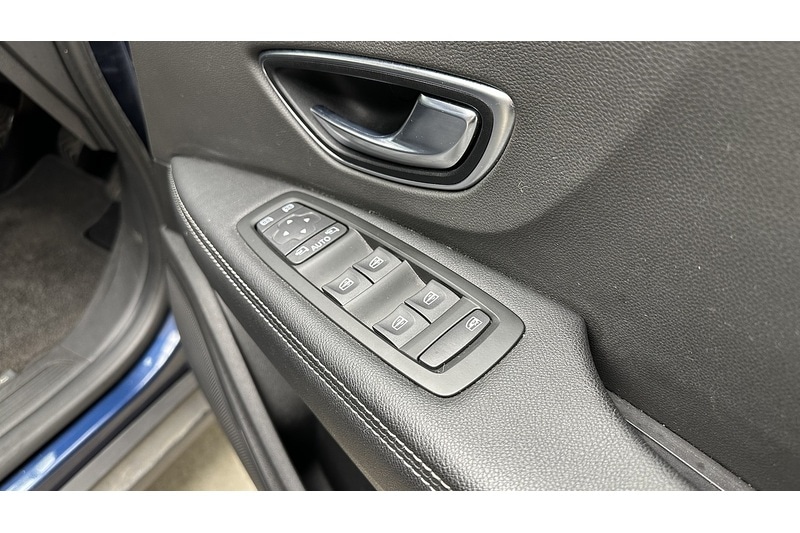 Used Renault Scenic 2019 for sale - 76784421: Photo 30