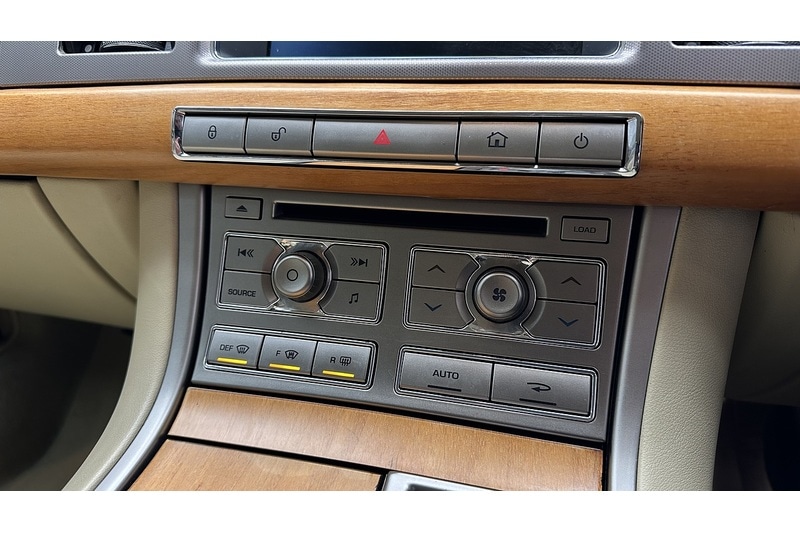 Used Jaguar XF 2008 for sale - 76958507: Photo 40