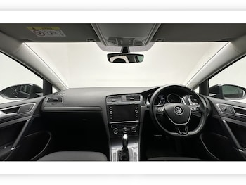Used Volkswagen Golf 2020 for sale - 78714935: Photo
