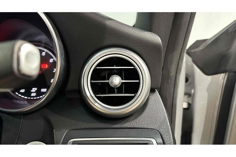 Used Mercedes-Benz C Class 2018 for sale - 77213082: Photo 30