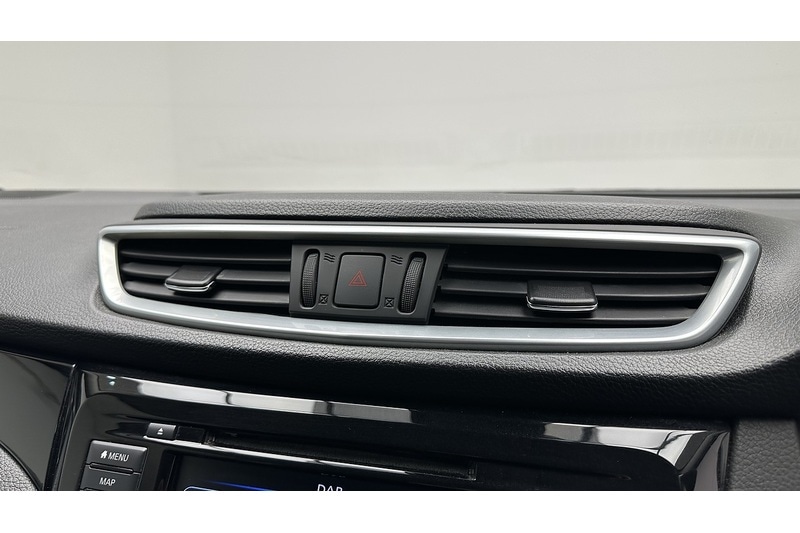 Used Nissan Qashqai for sale - 77617850: Photo 33