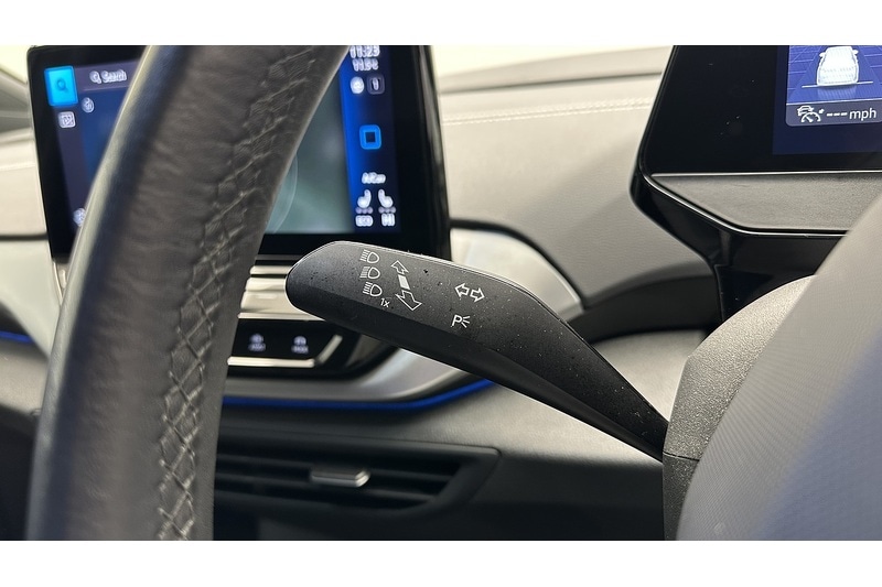 Used Volkswagen ID.4 2023 for sale - 77663441: Photo 32