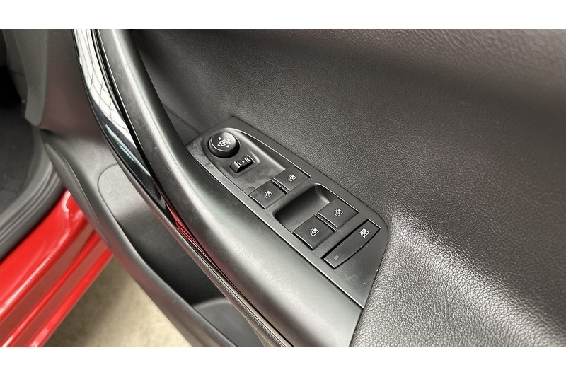 Used Vauxhall Astra 2021 for sale - 76784430: Photo 30