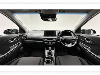 Used Hyundai KONA 2021 for sale - 76784426: Photo