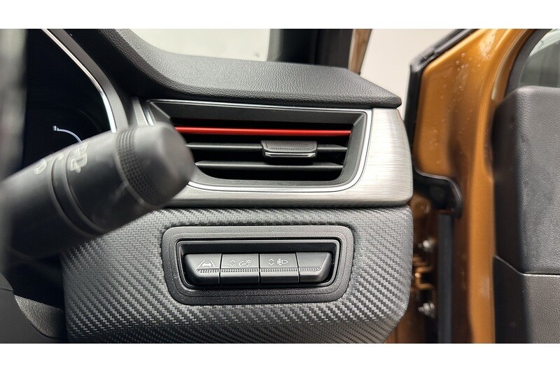 Used Renault Captur 2022 for sale - 77744300: Photo 32