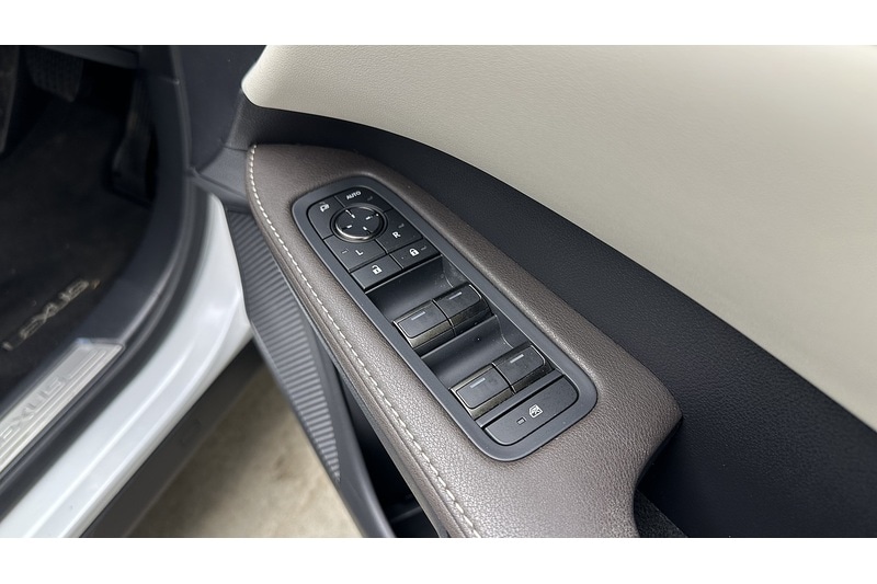 Used Lexus RX 2023 for sale - 77370243: Photo 37