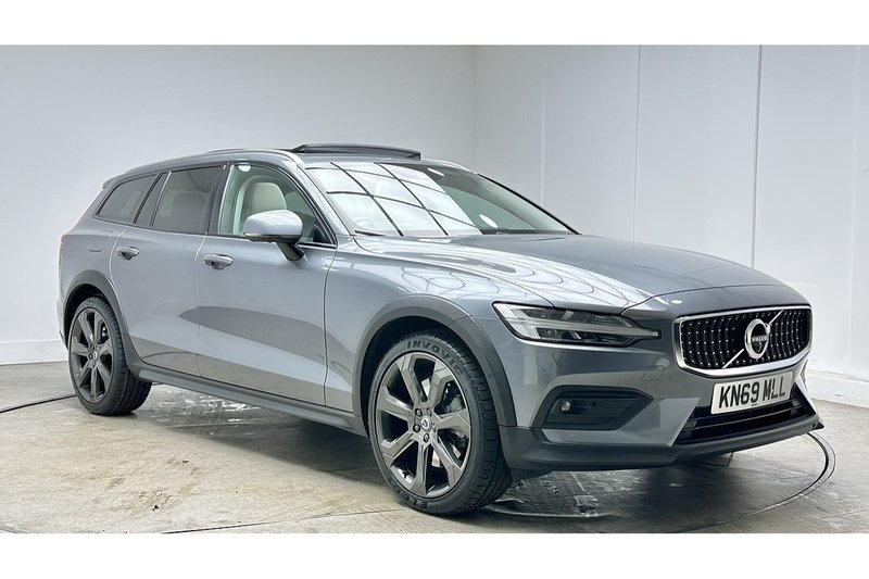 Used Volvo V60 2019 for sale - 76784300: Photo 12