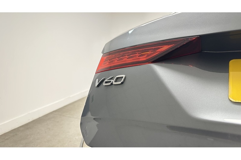 Used Volvo V60 2019 for sale - 76784300: Photo 16