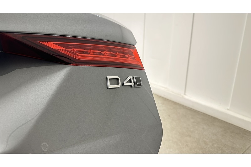 Used Volvo V60 2019 for sale - 76784300: Photo 17